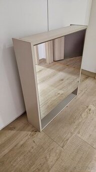 Zrcadlová skříňka Vitra