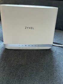 Router Zyxel - 1