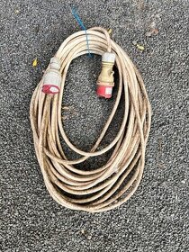 Prodlužovací kabel 400V