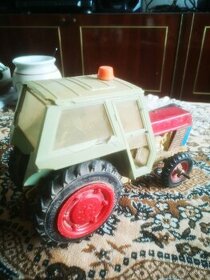 Starý Traktor KDN
