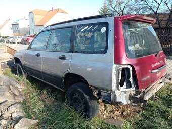 Subaru Forester SF - karoserie a dveře