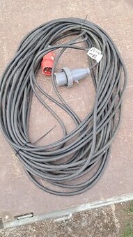 Kabel 4x2,5 gumový 28m