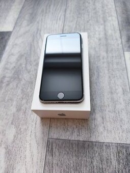 iPhone SE 2020 128gb bílý