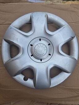 Kryty kol Škoda 15"