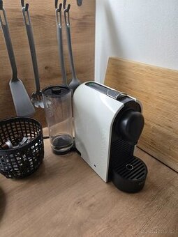 Kavovar Nespresso krups