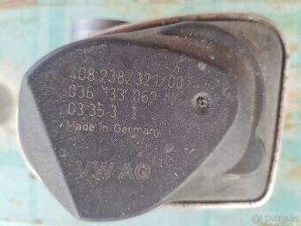 Škrtící klapka 036133062N