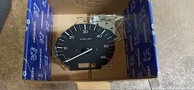 Originální otáčkoměr na Peugeot 106 diesel - 1