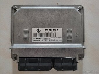 Řídící jednotka motoru Škoda Fabia 1,2L 40KW 03D906032A