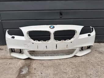 BMW F10/F11 M-Paket přední nárazník bila