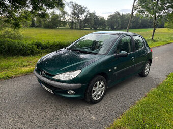 Peugeot 206 1.4i 55kW, ALU, Klima, Kůže, Nová STK