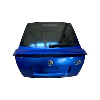 Páté dveře modrá LF5W Škoda Octavia 2 RS sedan 2006