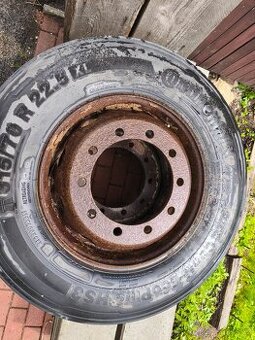 315/70 R22.5 - 1