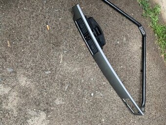 Díly BMW e60