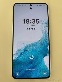 Samsung S22 bílý 8/128 GB