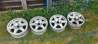Intra 4x108 r14
