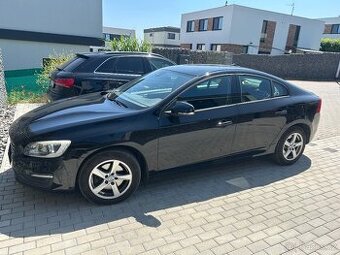 Volovo S60 r.2015