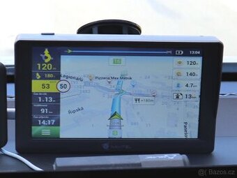 Navigace NAVITEL E777 - dodávka, karavan, obytné auto,osobní