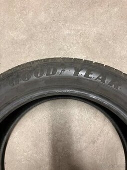 Letní pneu GoodYear Efficient Grip 225/55R19 99V