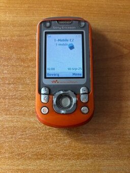 Sony Ericsson W550i - 1