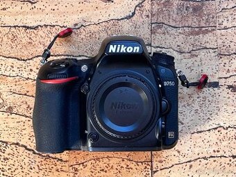 Nikon D750