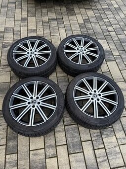 Zimní kola Mercedes W447 V class Vito 245/45 R19