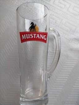 Půllitr Mustang