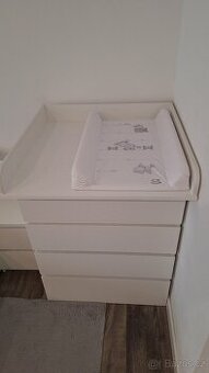 Přebalovací pult na komodu Ikea Malm - 1