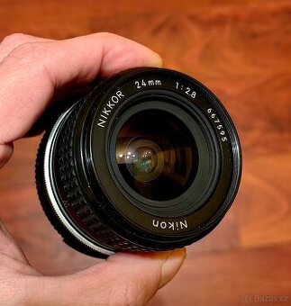 Nikon MF 24/2.8 AI