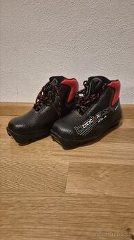 Dětské boty na běžky Botas vel.31 NNN