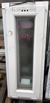 Prodám plastové okno 41x100
