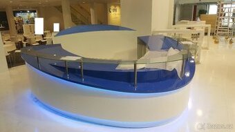 Recepce, info pult, obloukový bar, barový pult