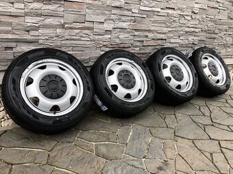 VW Transporter Multivan T5-Zimní sada 235/55/R17 103H