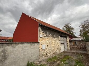 Parkovací stání v suchém zabezp. objektu Kladno Kročehlavy - 1