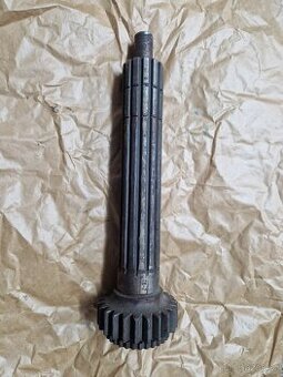 Dražkový hřidel zetor 67,6911