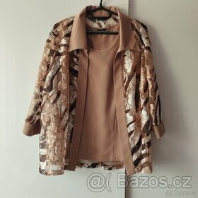 Top s krajkovým bolerkem - 1