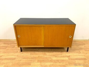 Retro komoda 60. léta Brusel