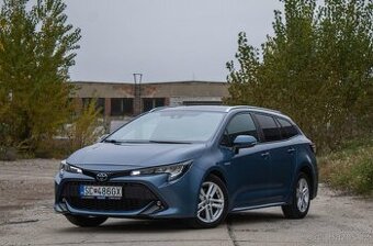 Toyota Corolla TS Combi 2.0 Hybrid | Pandora | Ťažné |