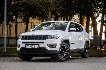 Jeep Compass 1.3 Turbo Night Eagle Winter Packet