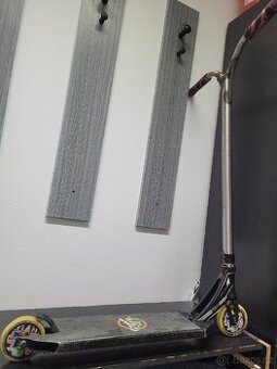 Custom freestyle kolobezka