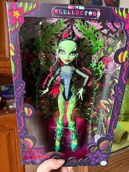 Monster High Skullector Venus Mc Flytrap