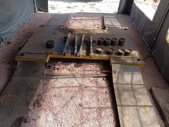 Pneumatický zvedák 2,4 tuny nový měch