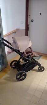 Kočárek Jane muum