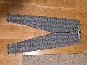 Dámské/dívčí bílo/černé kárované legíny, vel. S-M