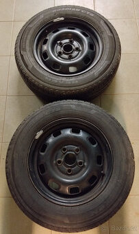 Pneumatiky 195/70 R15 C 104/102 T , disk 6Jx15 ET55