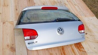 Volkswagen Golf 6 _ Dveře kufru stříbrné LA7W