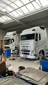 Opravy nákladních a přípojných vozidel Ostrava