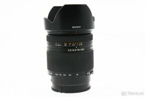 Sony 18-250mm f/3.5-6.3 DT - 1