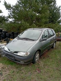 Renault Scénic - 1