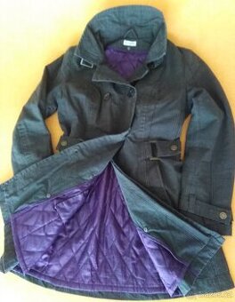 Ležérní elegantní jarní kabátek 40