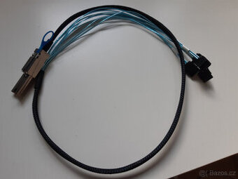 Kabel MiniSAS SFF-8080 -> SATA 4x